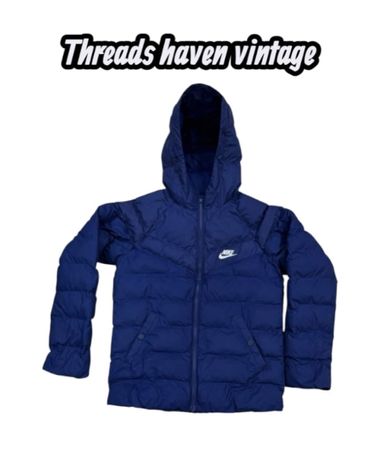 TNF Trendy Puffer Coat for Women – Stylish Winter Outerwear