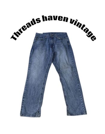 Levi’s Premium Denim Jeans – Classic Fit, High Quality Everyday Wear