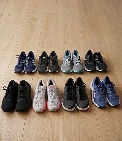 Asics runner shoes (bundle of 8)