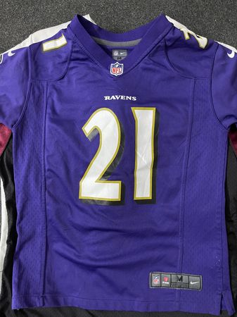 Kids mix branded jerseys