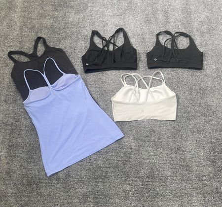 Lululemon Tank Tops - (13/04)