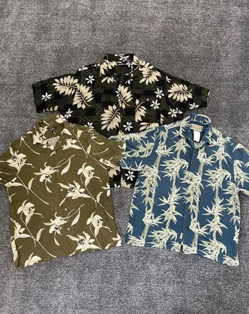 Hawaiian Shirts - (13/04)