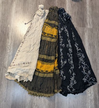 5064 - Y2K Style Midi and Maxi Skirt