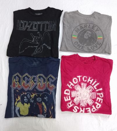 CR7487 Vintage Music T-Shirts