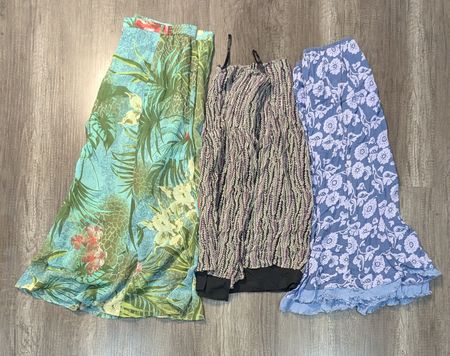 5067 - Y2K Style Midi Skirt