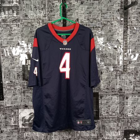 NFL NBA JERSEYS BUNDLE 10