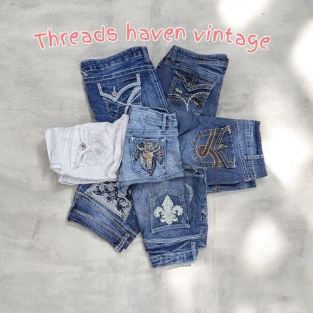 TH#013 Vintage Y2K Designed Shorts – Retro Street Style