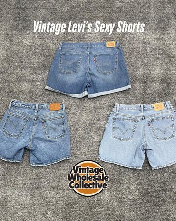 Vintage Levi’s Sexy Shorts - (15/04)