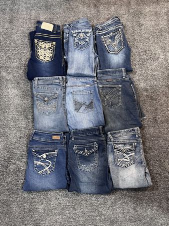 Y2K Embellished/Flared Jeans #150426
