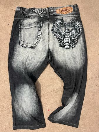 Baggy jeans
