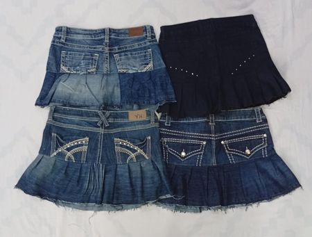 CR7557 Y2K Flare Skirts