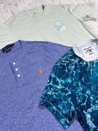 Mix branded t-shirts