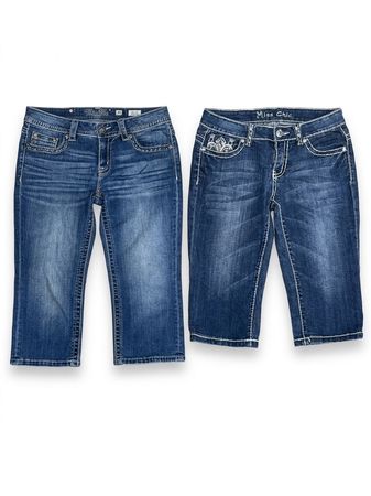 (FV-1162) Y2K Denim Capri Detalle Embellecido con Cuentas en el Bolsillo Trasero