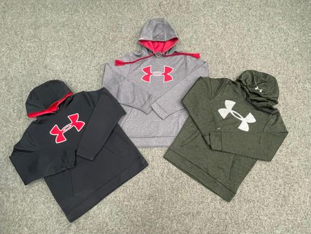 Under Armour Hoodie - (16/04)