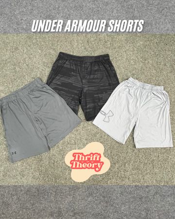 Under Armour Shorts - (16/04)