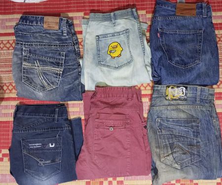 LEVI, S 501   AND OTHER MIX BRANDS JEANS ((ID 358)