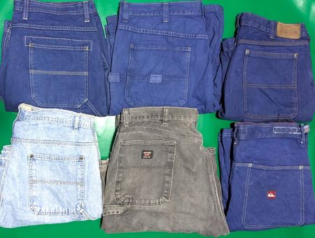 WRANGLER CARPANTER AND OTHER MIX BRANDS SHORTS (D 36)
