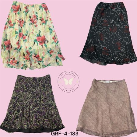 Y2K Printed Poly Skirt – Retro Low Rise Mini with Vintage Vibes (GRF-4-183)