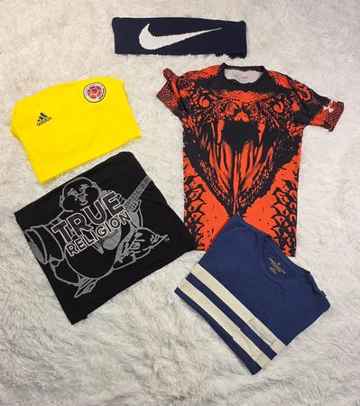 Mix branded t-shirts