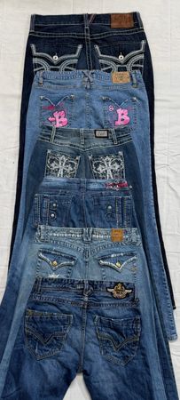 Y2K Embellished & Embroidered Jeans (112)