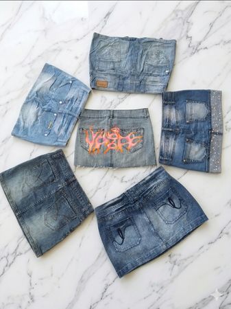 Ensemble de Jupes en Jean Mélangé : Taille Basse, Brodée, et Distressée Style Y2K (MSK-170)