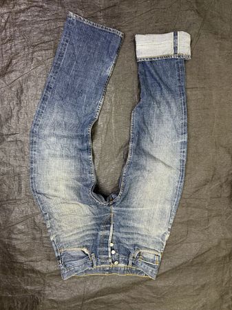 Men’s Levi’s Jeans      (TTB-42)