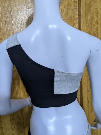 Reciclar top corto de Nike