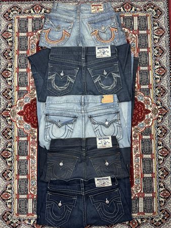 Men’s True Religion Jeans 5 pieces