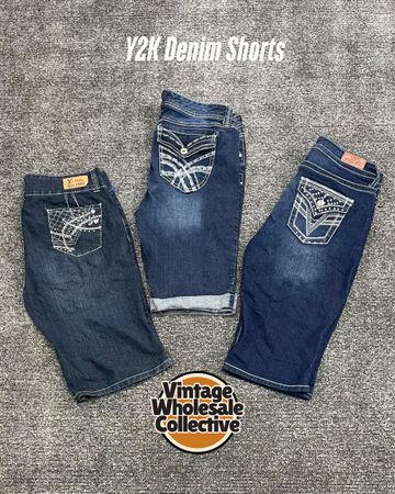 Y2K Denim Shorts - (19/04)