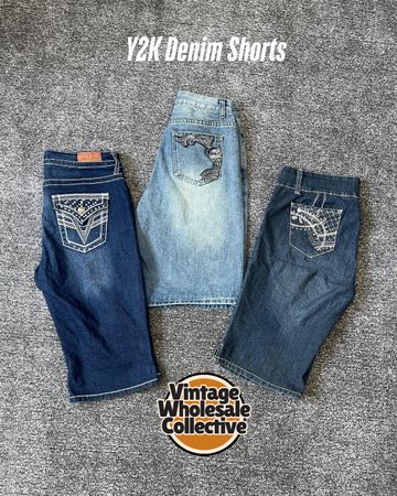 Y2K Denim Shorts - (19/04)