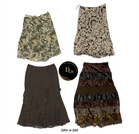 Gonna in poliestere premium – Texture liscia e estetica senza tempo (GRV-4-260)