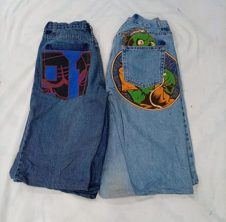 CR7693 Upcycled Printed Shorts