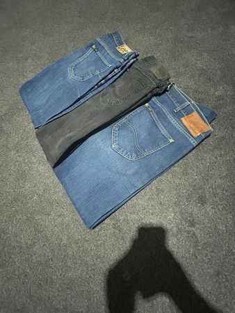 Lee jeans available