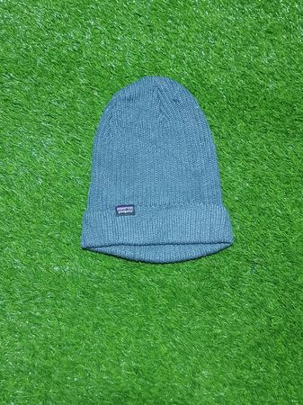 Mix branded beanies F_63