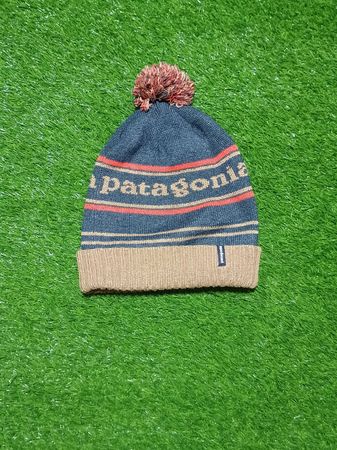 Mix premium branded beanies F_03