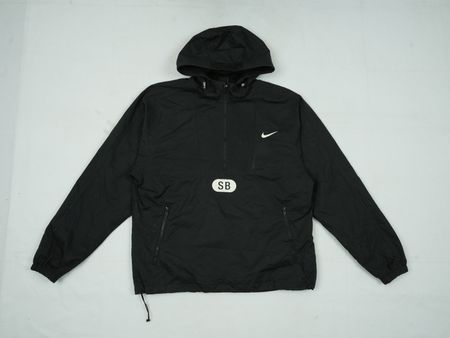 Men’s Nike Windbreaker