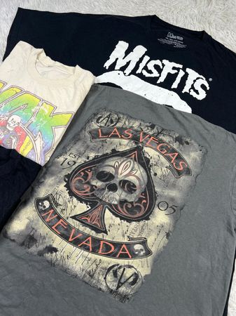 Skeleton printed t-shirts
