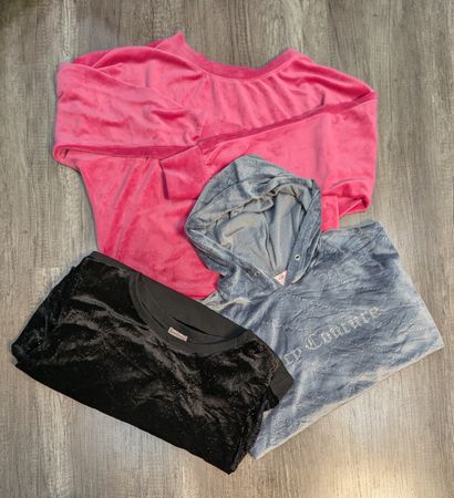 5195 - Juicy Couture Long Sleeves T-Shirts and Hoodie