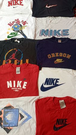 Vintage Nike Tee / Y2K Nike