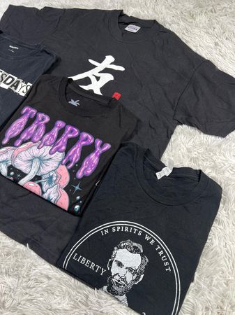 T-shirt nere stampate