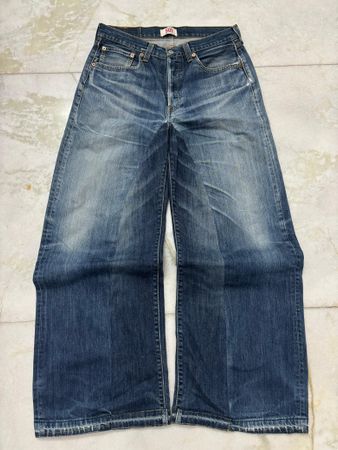 Upcycled Baggy Jeans
