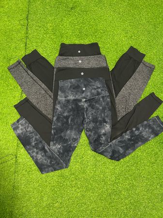 Yv295 Lululemon leggings 8P