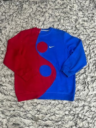 Fs-85 Upcycled branded sweatshirt