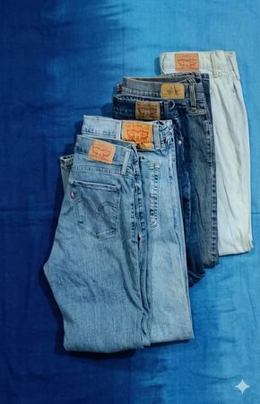 PREMIUM BRAND LEVIS MIX CODES JEANS