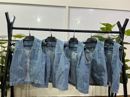 Ladies Denim Waistcoat 02