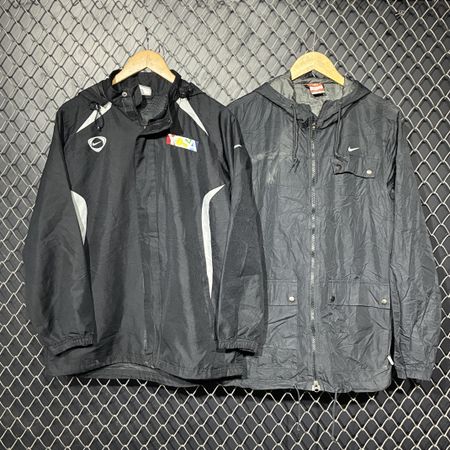 Authentic nike track jacket (fnc 23)