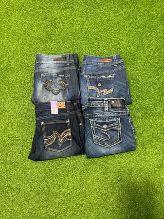 Yv312 Embroidered Jeans 10P