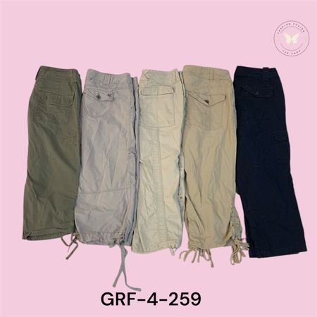 Y2K Cargo Capri Pants for Women – Mid Rise Streetwear Trousers  (GRF-4-259)