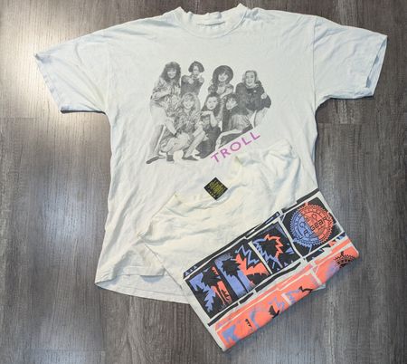 5290 - Printed T-Shirts