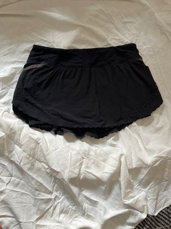 14 Stück lululemon Shorts